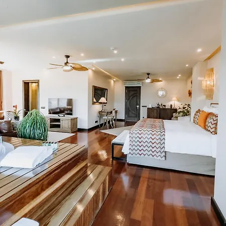 호텔 Doors Urla & *