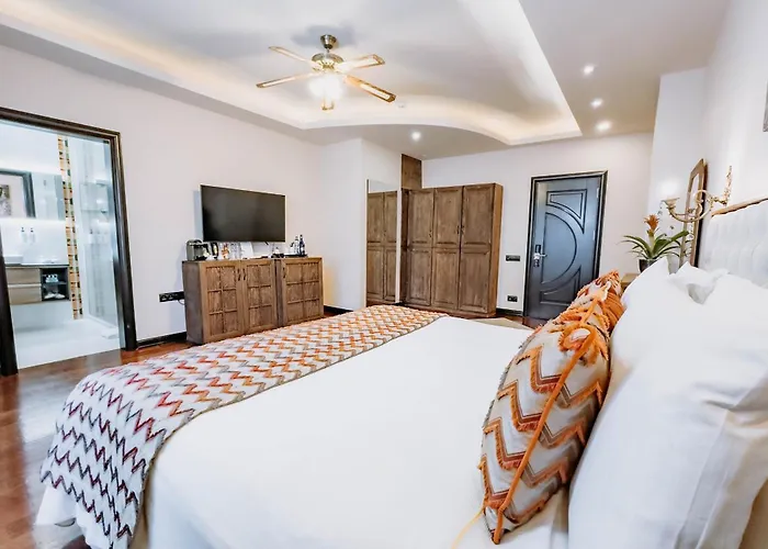 فندق Doors Urla & إزمير
