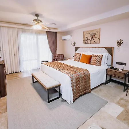Doors Urla & Hotel Izmir