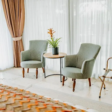 Doors Urla Hotel&bungalows İzmir