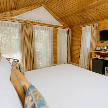 Doors Urla Hotel&bungalows Hotel *