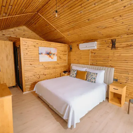 Doors Urla Hotel&bungalows