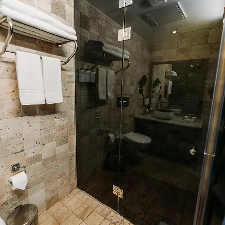 Hotel Doors Urla &