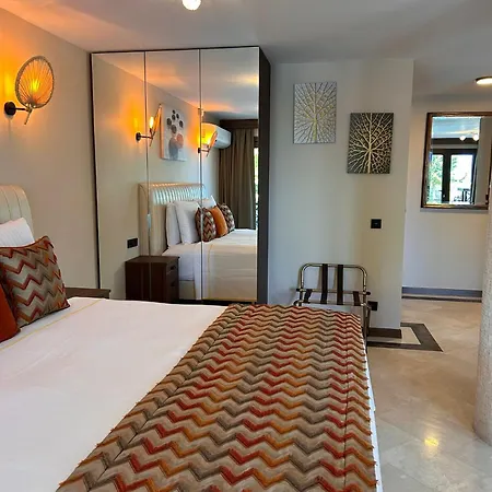 Doors Urla Hotel&bungalows