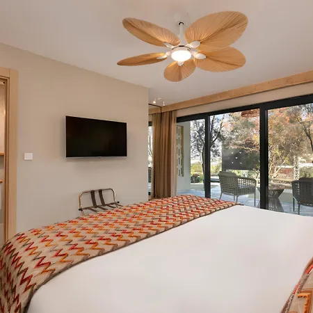 Hotel Doors Urla &