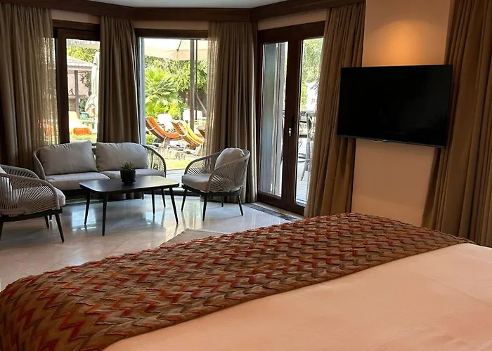 Doors Urla & Esmirna